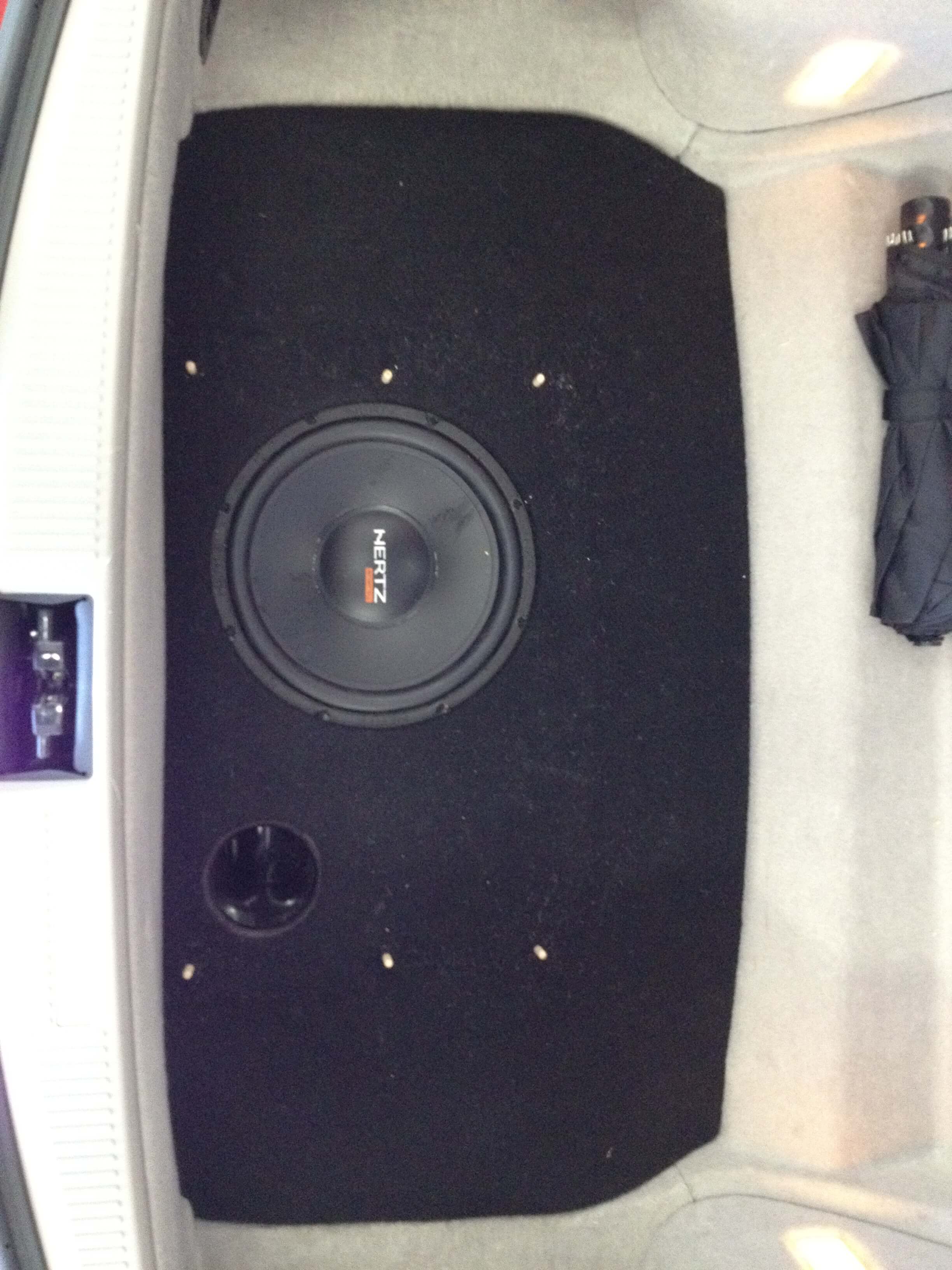 2008 Lexus SC430 gets a custom subwoofer enclosure, amplifier and iPod
